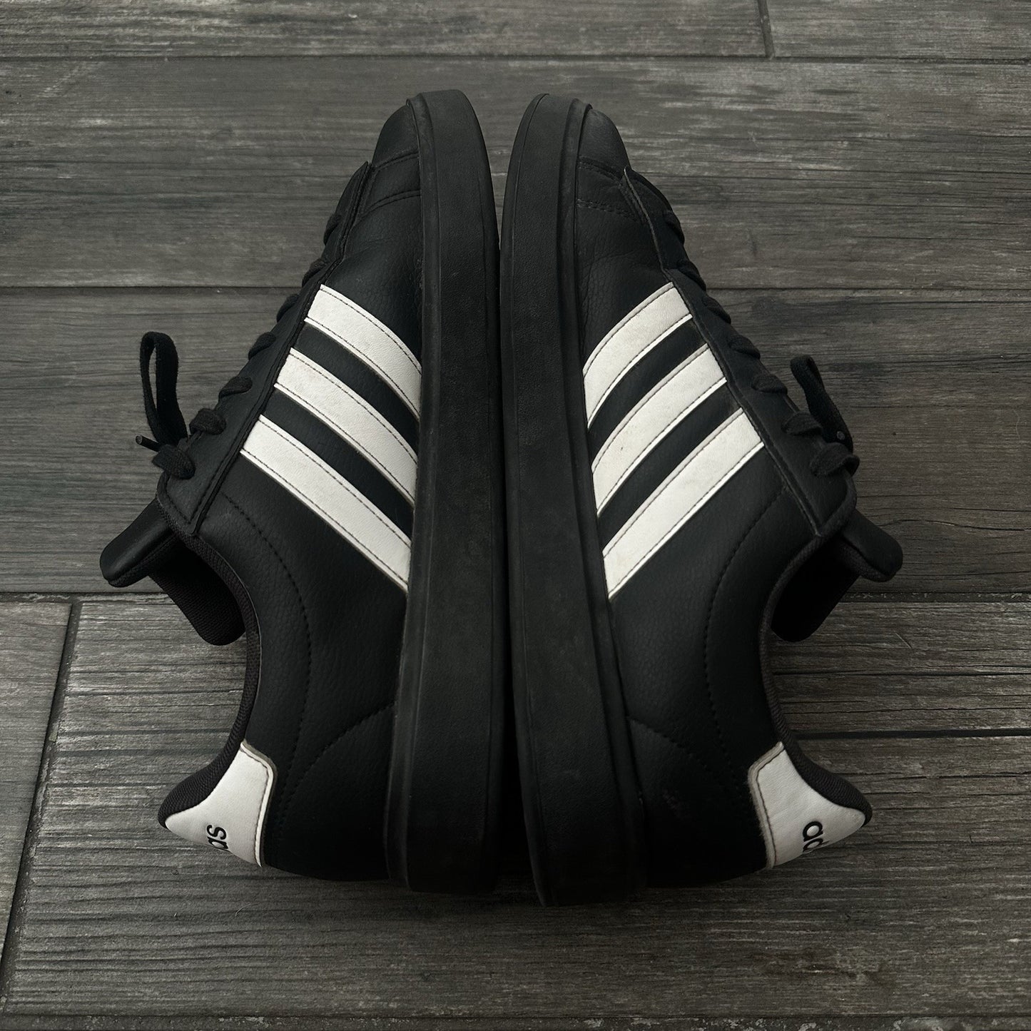 ADIDAS GRAND COURT 2.0 BLACK WHITE SZ 10 NO BOX MEN SNEAKERS AJR0546