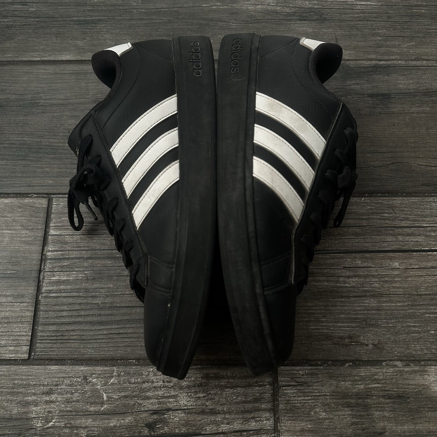 ADIDAS GRAND COURT 2.0 BLACK WHITE SZ 10 NO BOX MEN SNEAKERS AJR0546