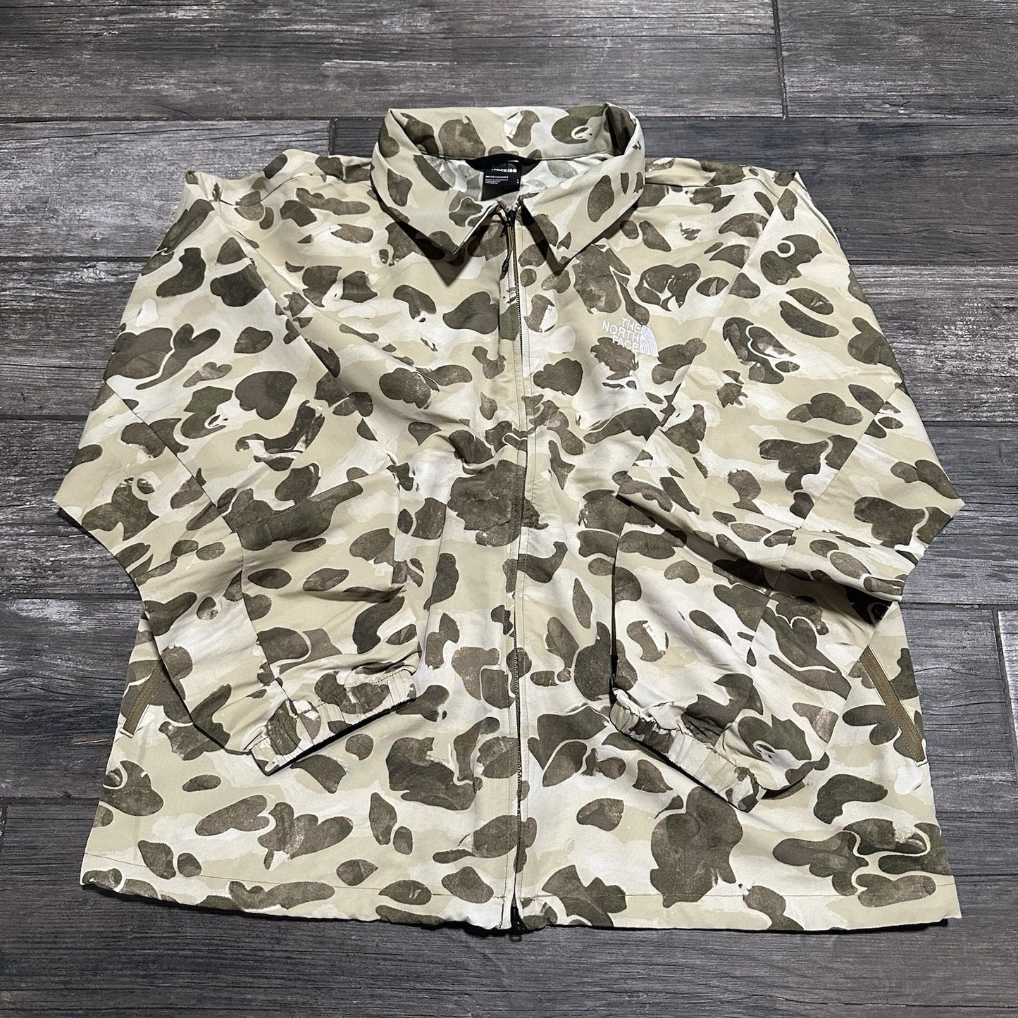 NWT $120 THE NORTH FACE EASY PACKABLE CAMO WINDBREAKER JACKET TAN SZ L COACHES Yesterday's Fits Clothing Fashion Vintage Streetwear Fashion Item