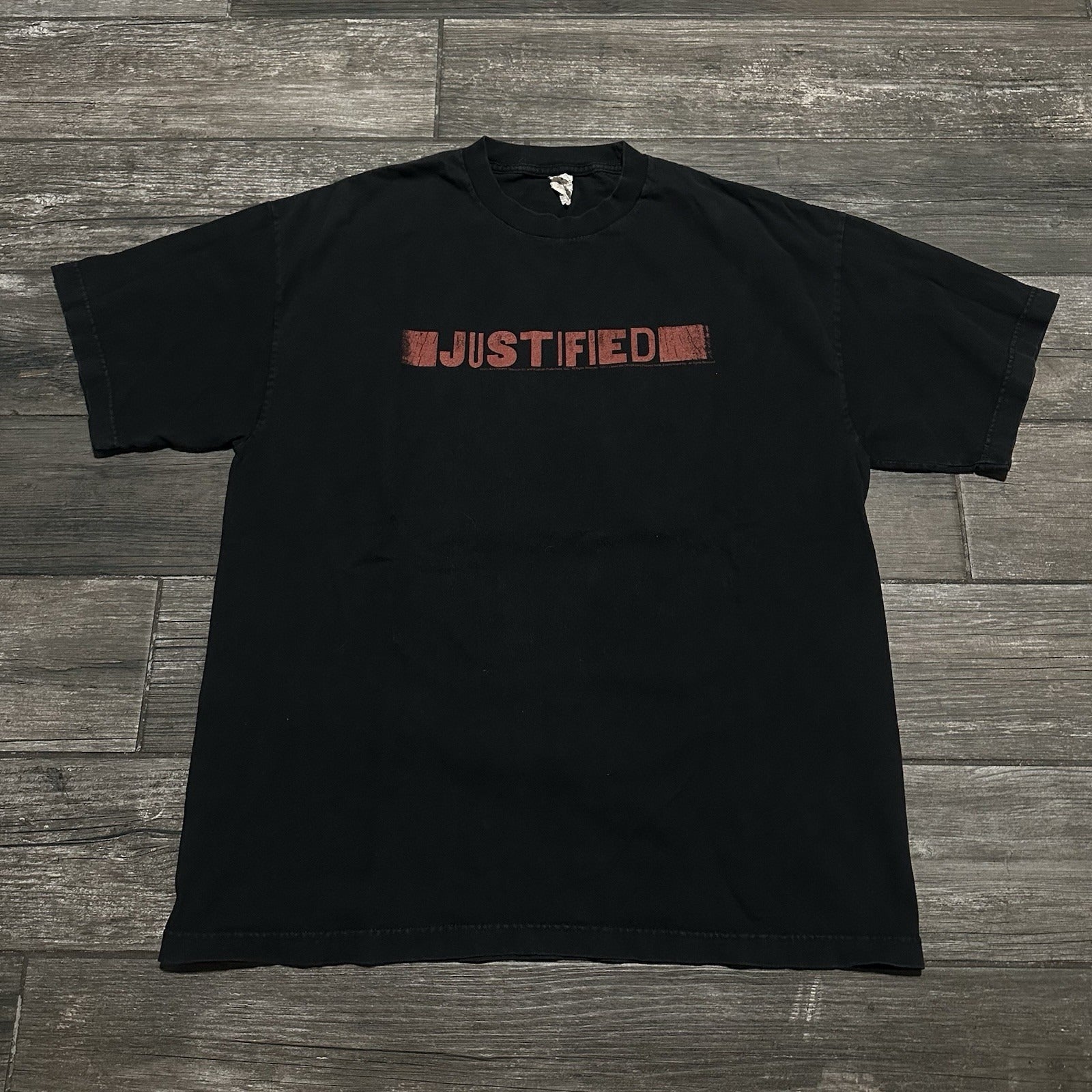 2011 JUSTIFIED TV FX PROMO SONY BLACK RED T-SHIRT TEE SZ XL WESTERN COWBOYS COP Yesterday's Fits Clothing Fashion Vintage Streetwear Fashion Item