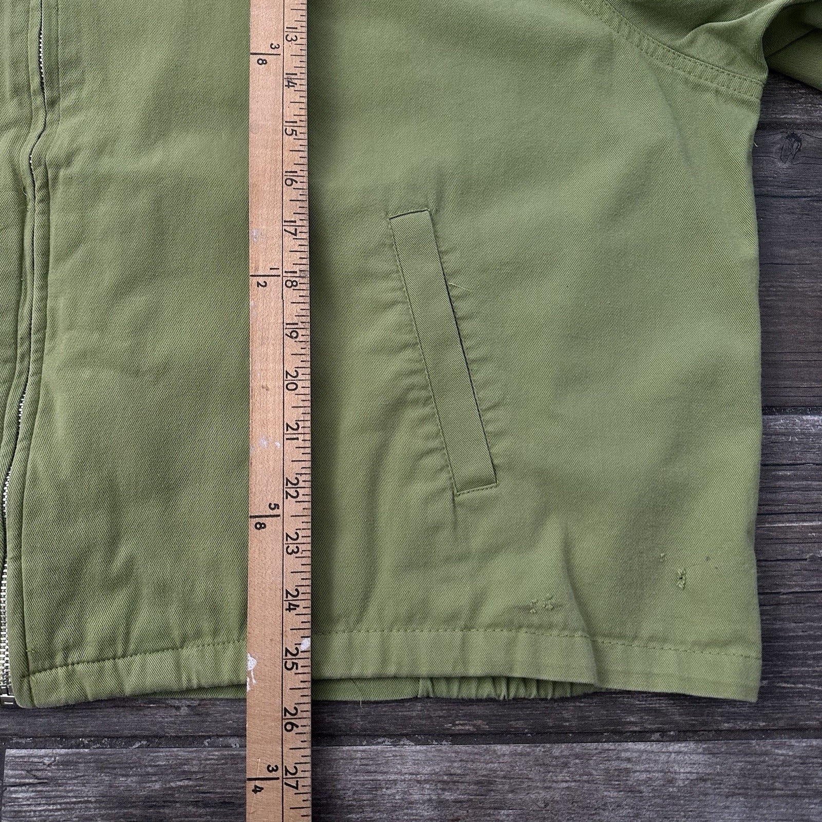 VTG 1998 DISNEY PIXAR A BUG'S LIFE CAST & CREW MOVIE PROMO JACKET GREEN 2XL Yesterday's Fits Clothing Fashion Vintage Streetwear Fashion Item