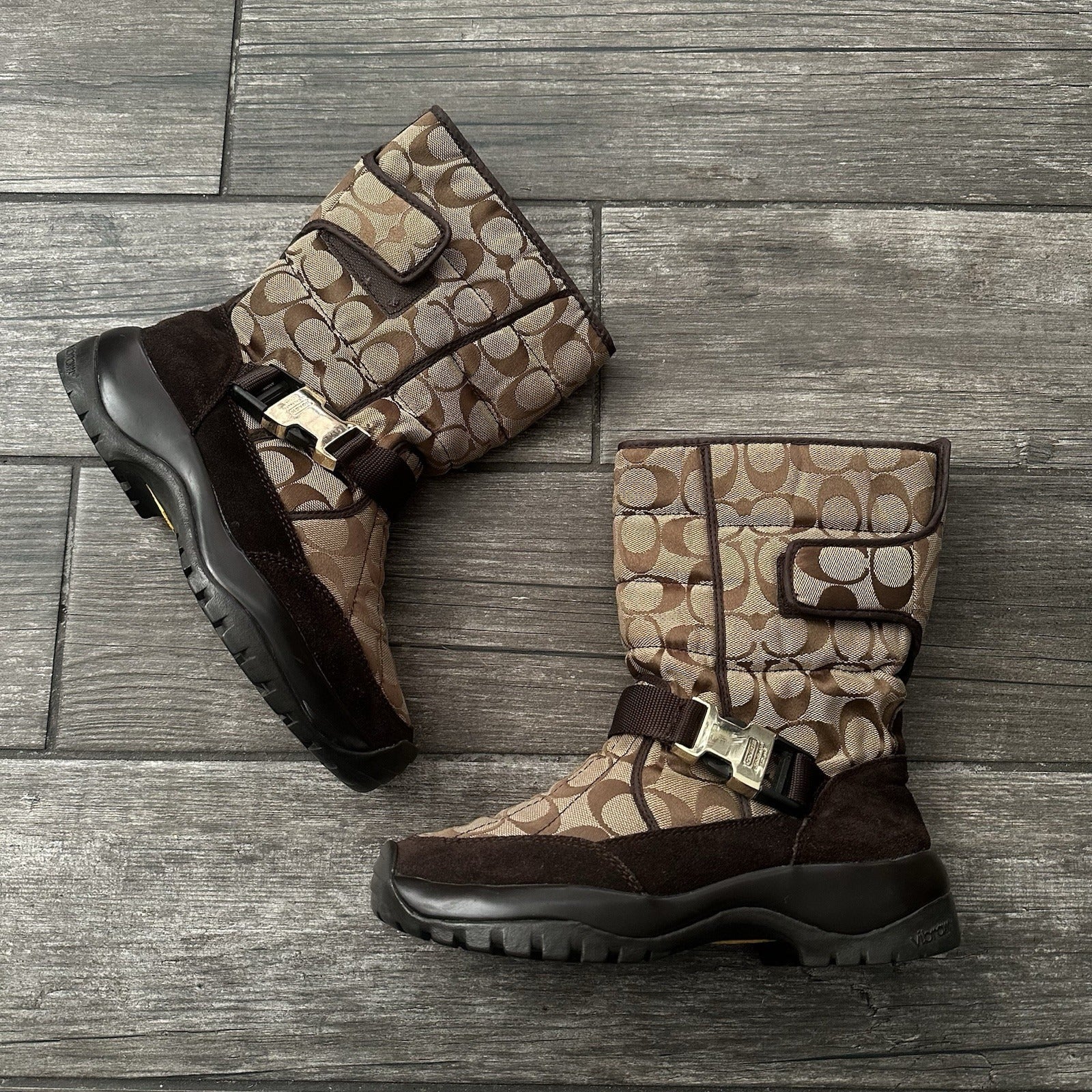 COACH SHARRON BROWN BLACK BOOTS SZ 7 WMNS MONOGRAM AOP Y2K Yesterday's Fits Clothing Fashion Vintage Streetwear Fashion Item