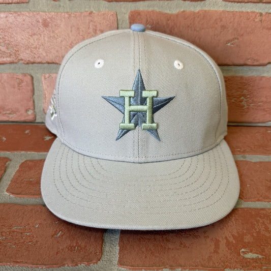 NEW ERA HOUSTON ASTROS FEATURE FITTED OPEL GREY BLUE BASEBALL HAT SZ 7 PATCH CAP Yesterday's Fits Clothing Fashion Vintage Streetwear Fashion Item