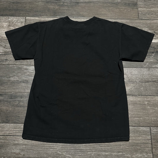 VTG 90s LEE SPORT PITTSBURGH STEELERS RAIN SHIELD T-SHIRT BLACK SZ M FOOTBALL Yesterday's Fits Clothing Fashion Vintage Streetwear Fashion Item