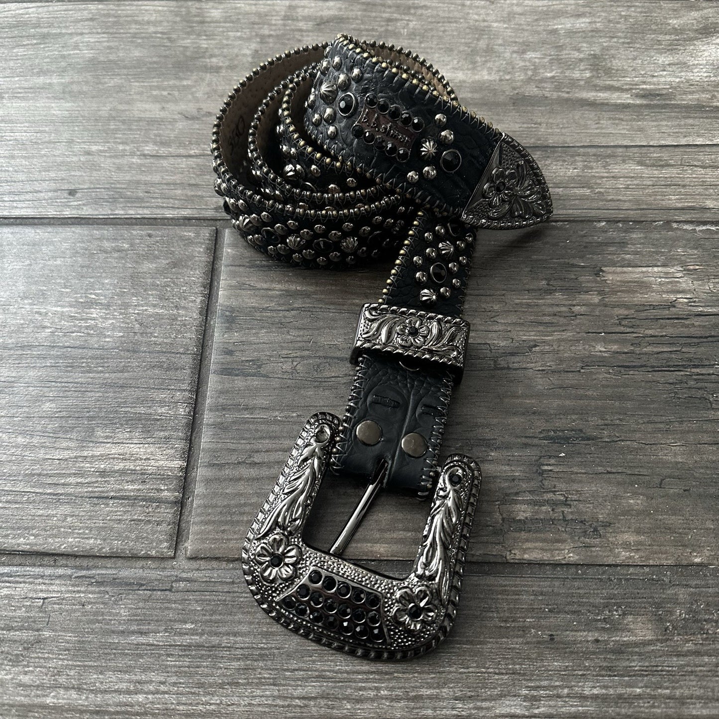 BB SIMON USA MADE TORJAN CRYSTAL BELT JET-BLACK SZ 36 LEATHER (J) Yesterday's Fits Clothing Fashion Vintage Streetwear Fashion Item