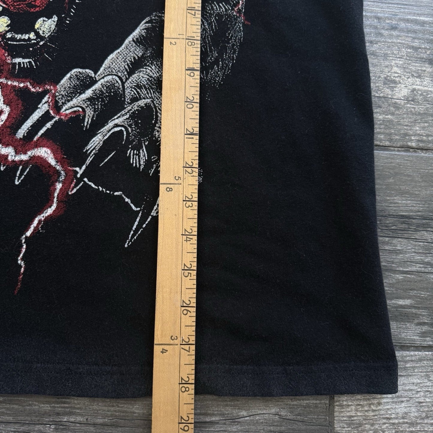DARC SPORT WOLVES AMERICAN THUNDER BLACK RED LIGHTNING T-SHIRT MEN'S M /2000 Yesterday's Fits Clothing Fashion Vintage Streetwear Fashion Item