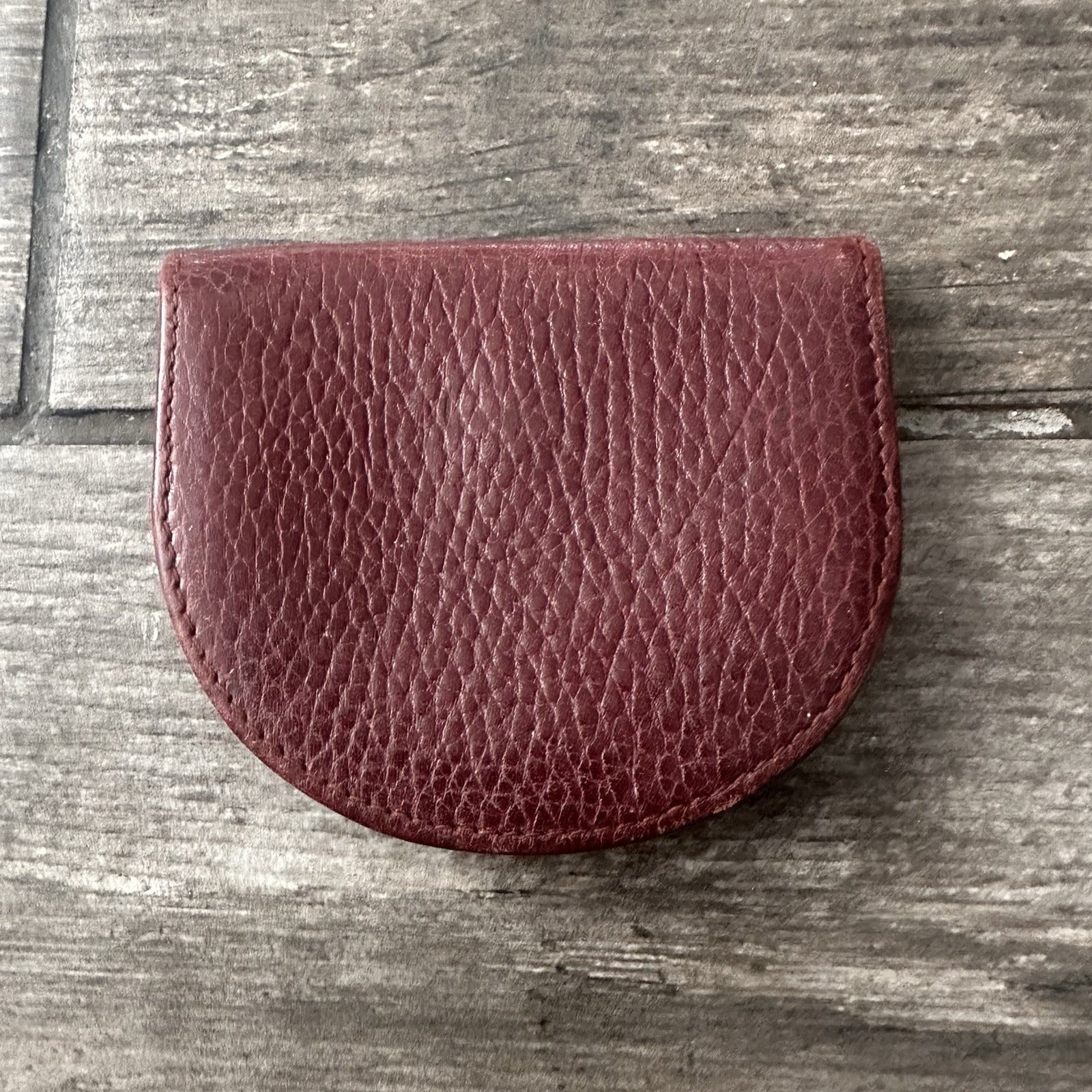 VTG CARTIER BURGUNDY COIN PURSE BORDEAUX POUCH CALFSKIN LEATHER SEMI-CIRCLE (J) Yesterday's Fits Clothing Fashion Vintage Streetwear Fashion Item