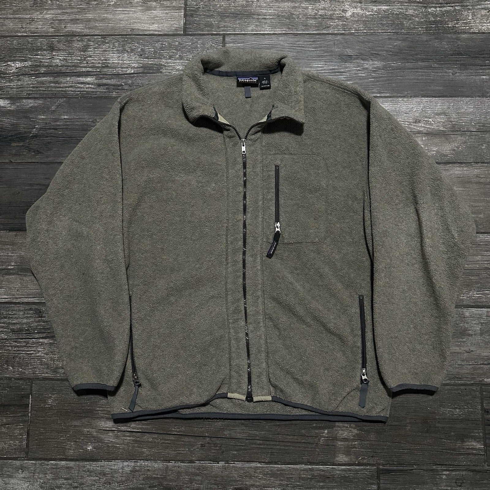 VTG PATAGONIA SYNCHILLA OATMEAL FULL ZIP FLEECE JACKET SZ XL USA MADE MILITARY Patagonia Clothing Fashion Vintage Streetwear Fashion Item