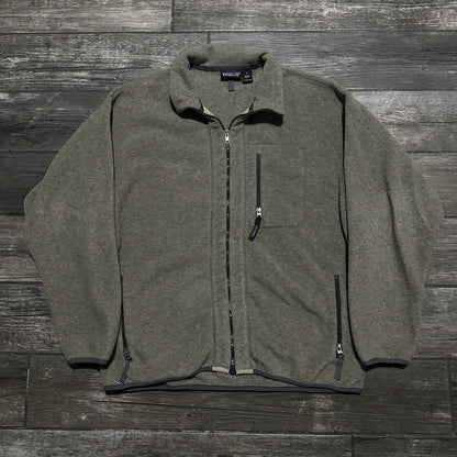 VTG PATAGONIA SYNCHILLA OATMEAL FULL ZIP FLEECE JACKET SZ XL USA MADE MILITARY Patagonia Clothing Fashion Vintage Streetwear Fashion Item