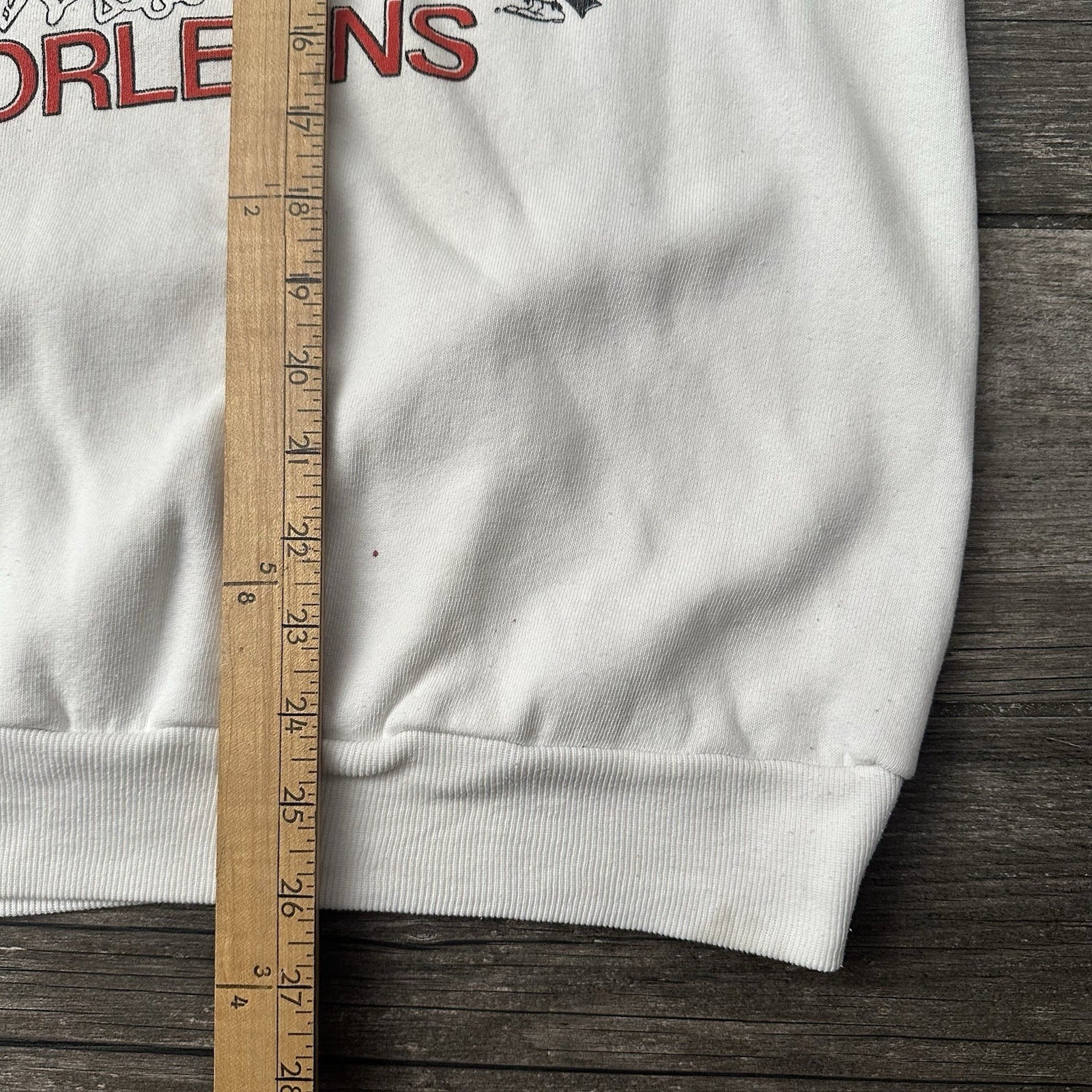 VTG 1987 NCAA FINAL FOUR BASKETBALL WHITE SWEATSHIRT FITS SZ M INDIANA UNLV Yesterday's Fits Clothing Fashion Vintage Streetwear Fashion Item