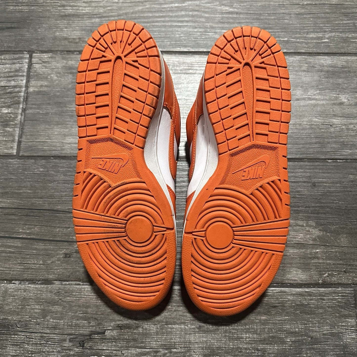 NIKE DUNK LOW SP SYRACUSE ORANGE WHITE COLLEGE CU1726 101 NO BOX SZ 10 SNEAKERS Yesterday's Fits Clothing Fashion Vintage Streetwear Fashion Item