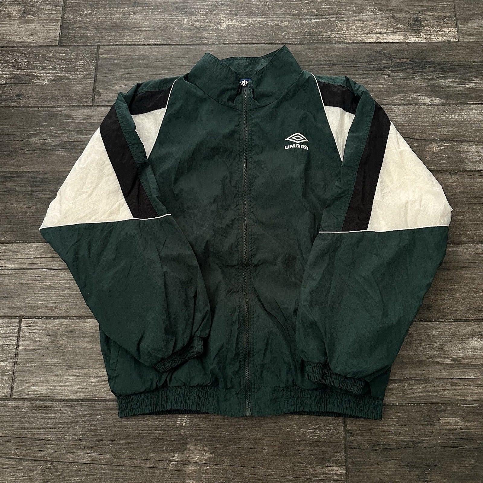 VTG 90s UMBRO GREEN WHITE BLACK WINDBREAKER JACKET SOCCER ATHLETIC SZ XL Yesterday's Fits Clothing Fashion Vintage Streetwear Fashion Item