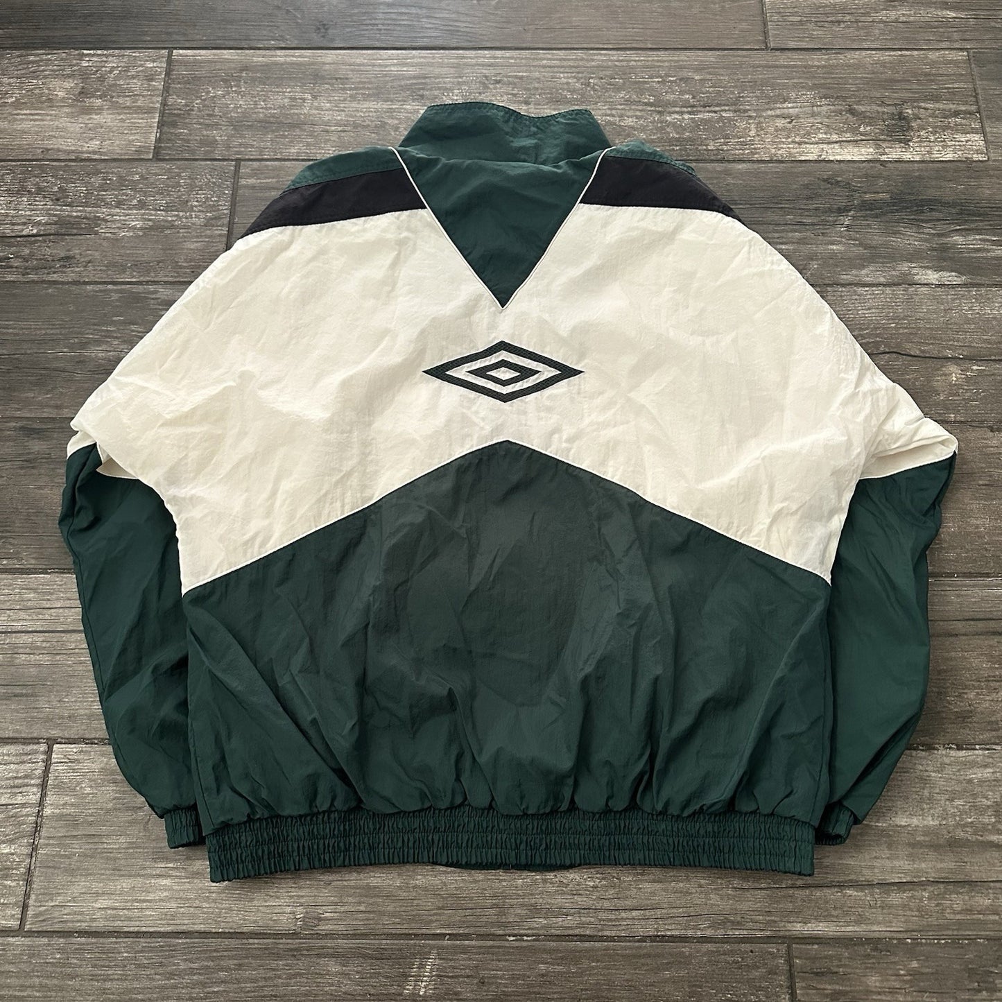VTG 90s UMBRO GREEN WHITE BLACK WINDBREAKER JACKET SOCCER ATHLETIC SZ XL Yesterday's Fits Clothing Fashion Vintage Streetwear Fashion Item