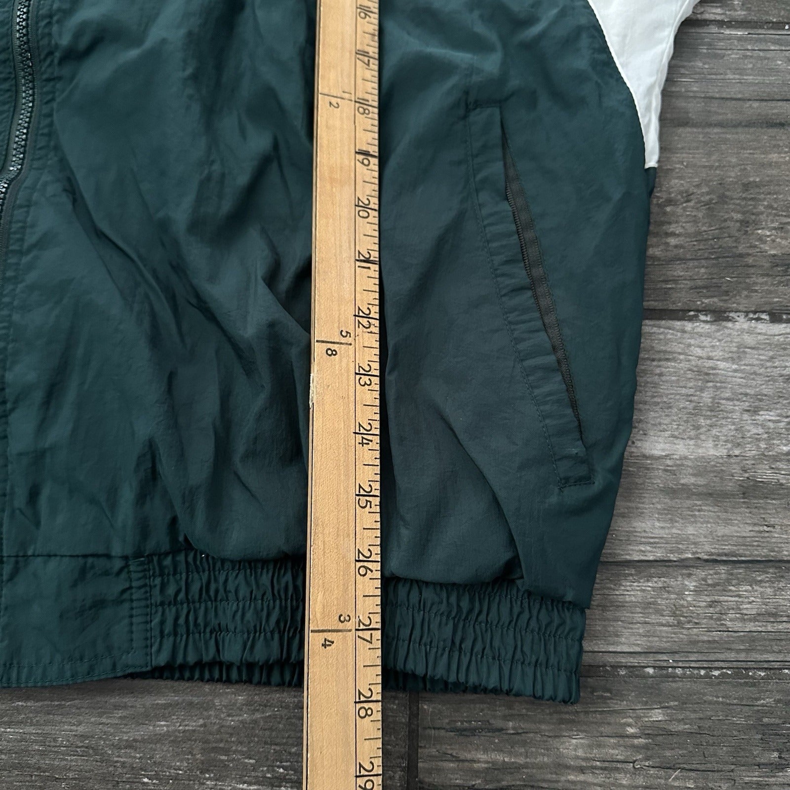 VTG 90s UMBRO GREEN WHITE BLACK WINDBREAKER JACKET SOCCER ATHLETIC SZ XL Yesterday's Fits Clothing Fashion Vintage Streetwear Fashion Item