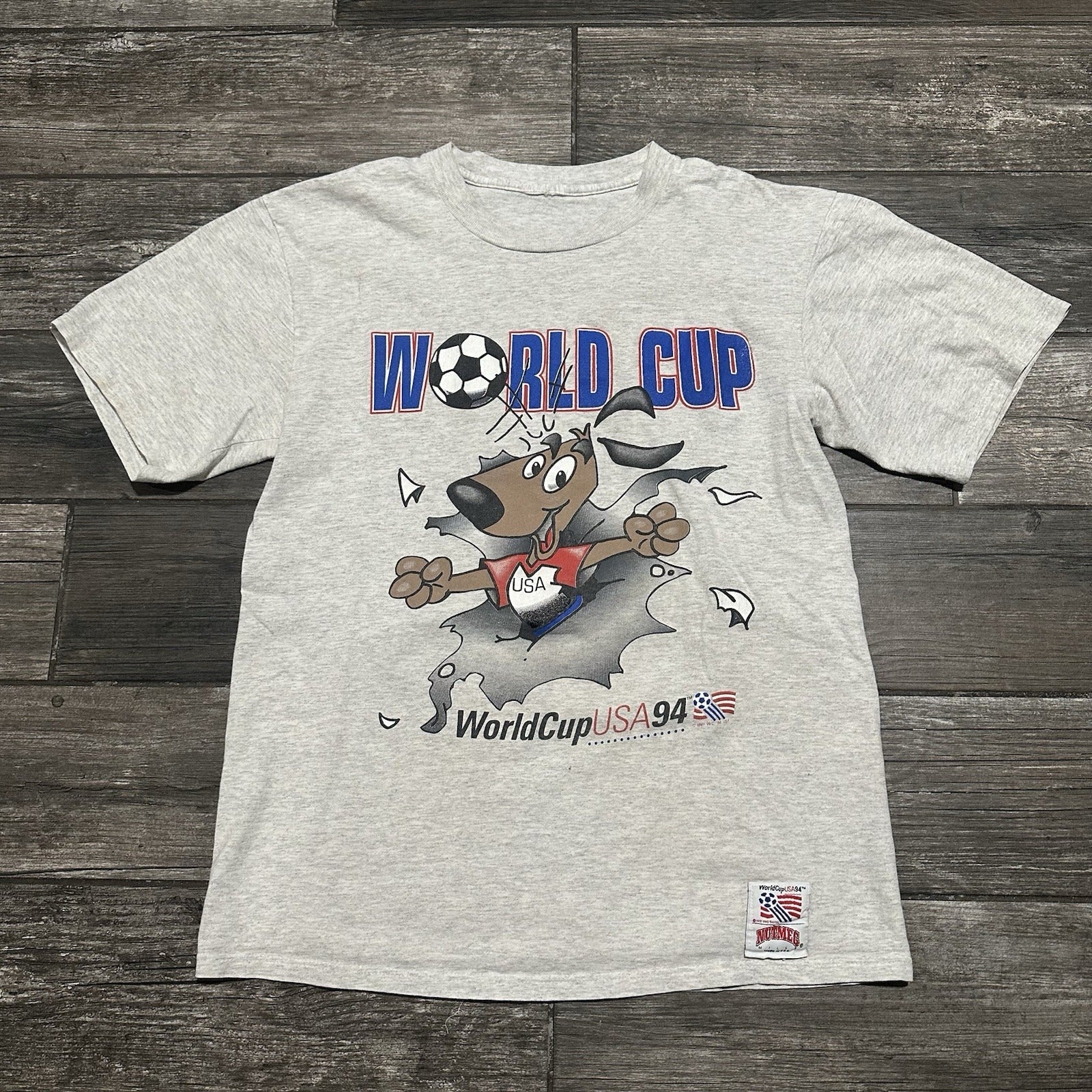 VTG 1994 US SOCCER WORLD CUP BREAKTHROUGH GREY T-SHIRT SZ L NUTMEG TEAM USA Yesterday's Fits Clothing Fashion Vintage Streetwear Fashion Item
