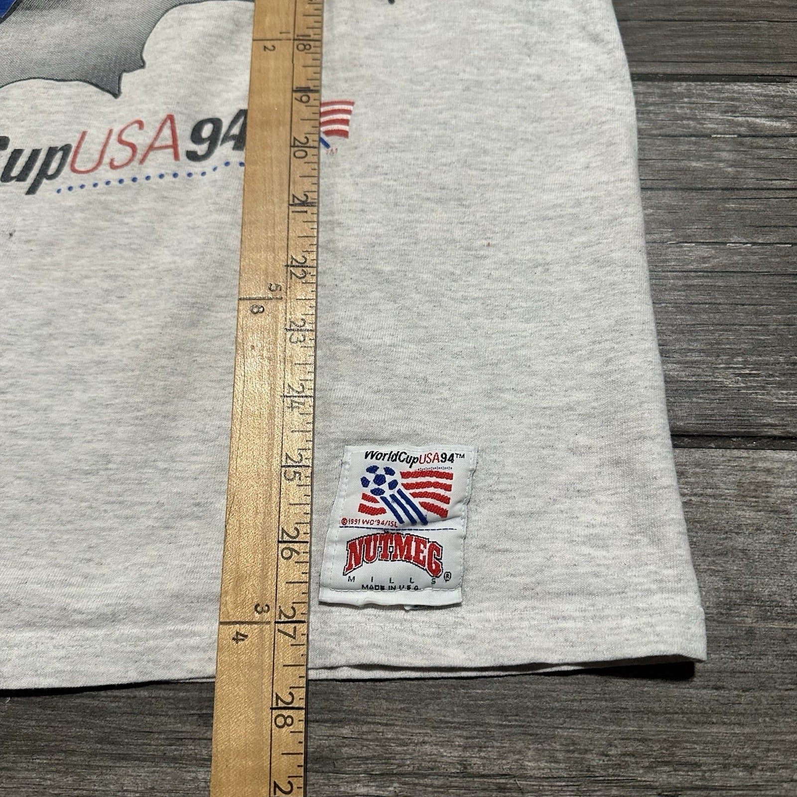 VTG 1994 US SOCCER WORLD CUP BREAKTHROUGH GREY T-SHIRT SZ L NUTMEG TEAM USA Yesterday's Fits Clothing Fashion Vintage Streetwear Fashion Item