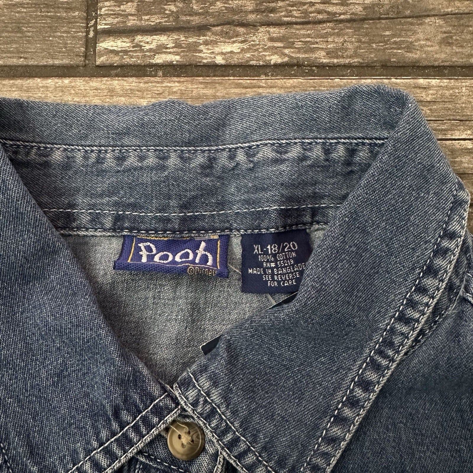 VTG DISNEY WINNIE THE POOH BLUE DENIM JEAN SHIRT BUTTON UP EMBROIDERED WOMEN XL Yesterday's Fits Clothing Fashion Vintage Streetwear Fashion Item