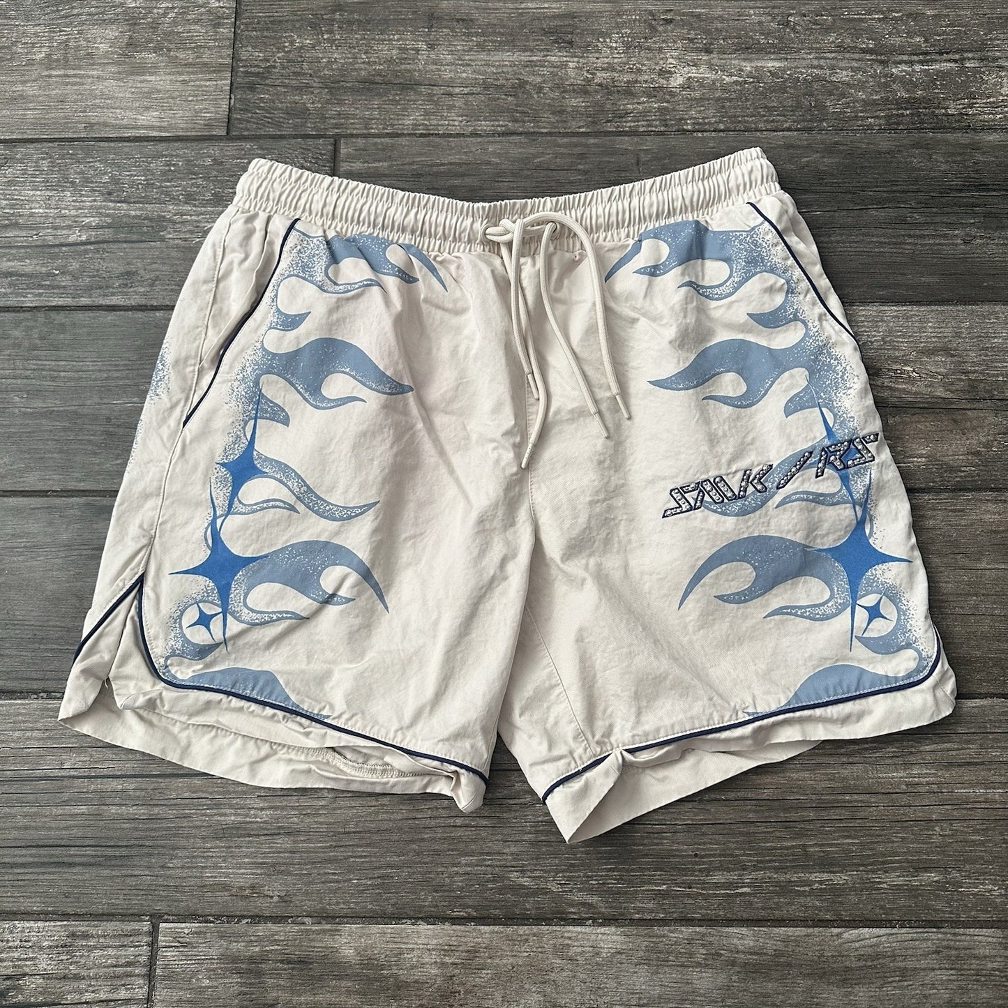 SMOKE RISE SUPER SONIC WOVEN SHORTS OFF-WHITE BLUE FLAMES SZ L BAGGY Yesterday's Fits Clothing Fashion Vintage Streetwear Fashion Item