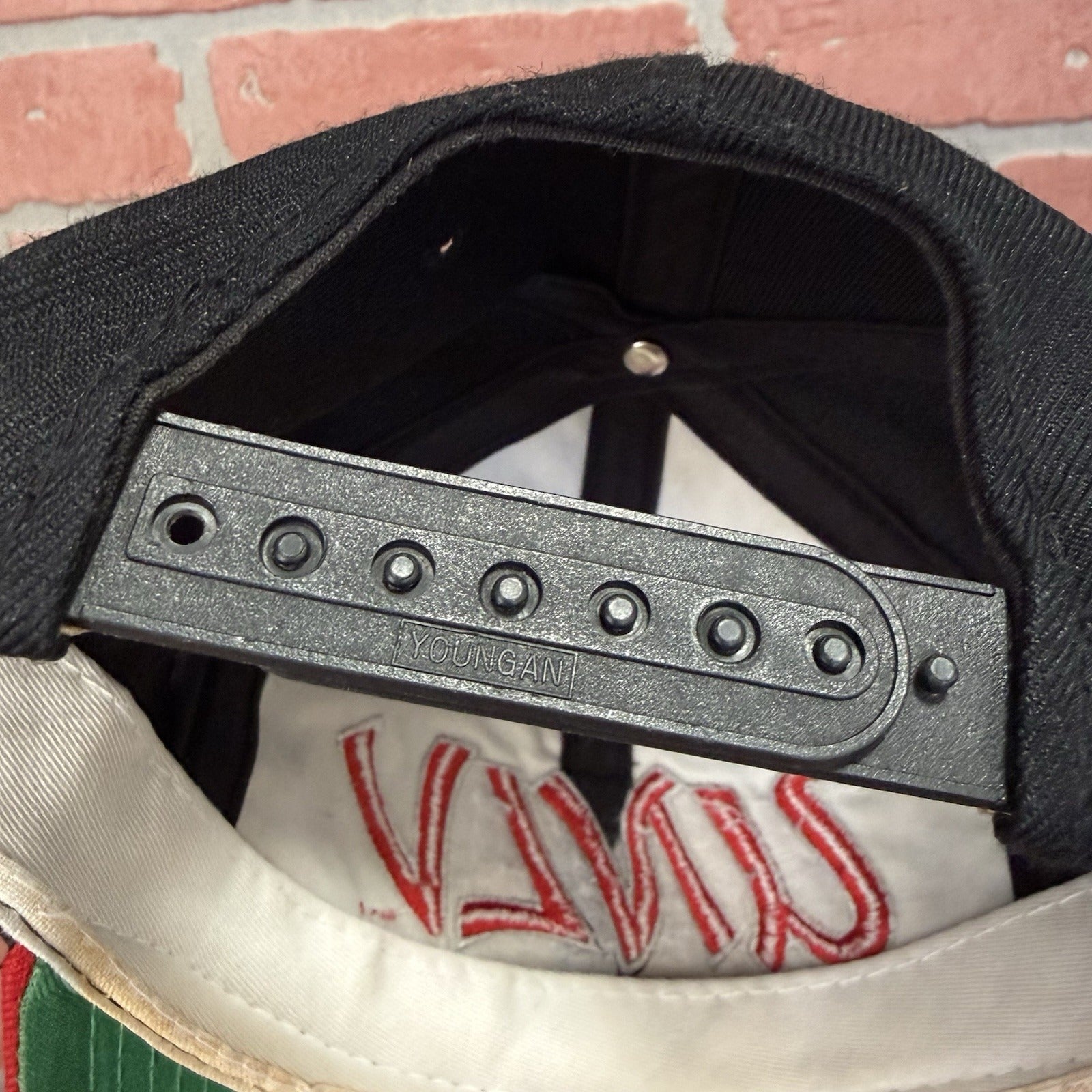 VTG SPORTS SPECIALTIES UNLV RUNNIN REBELS SCRIPT SNAPBACK RED BLACK DOME ADJUST Yesterday's Fits Clothing Fashion Vintage Streetwear Fashion Item