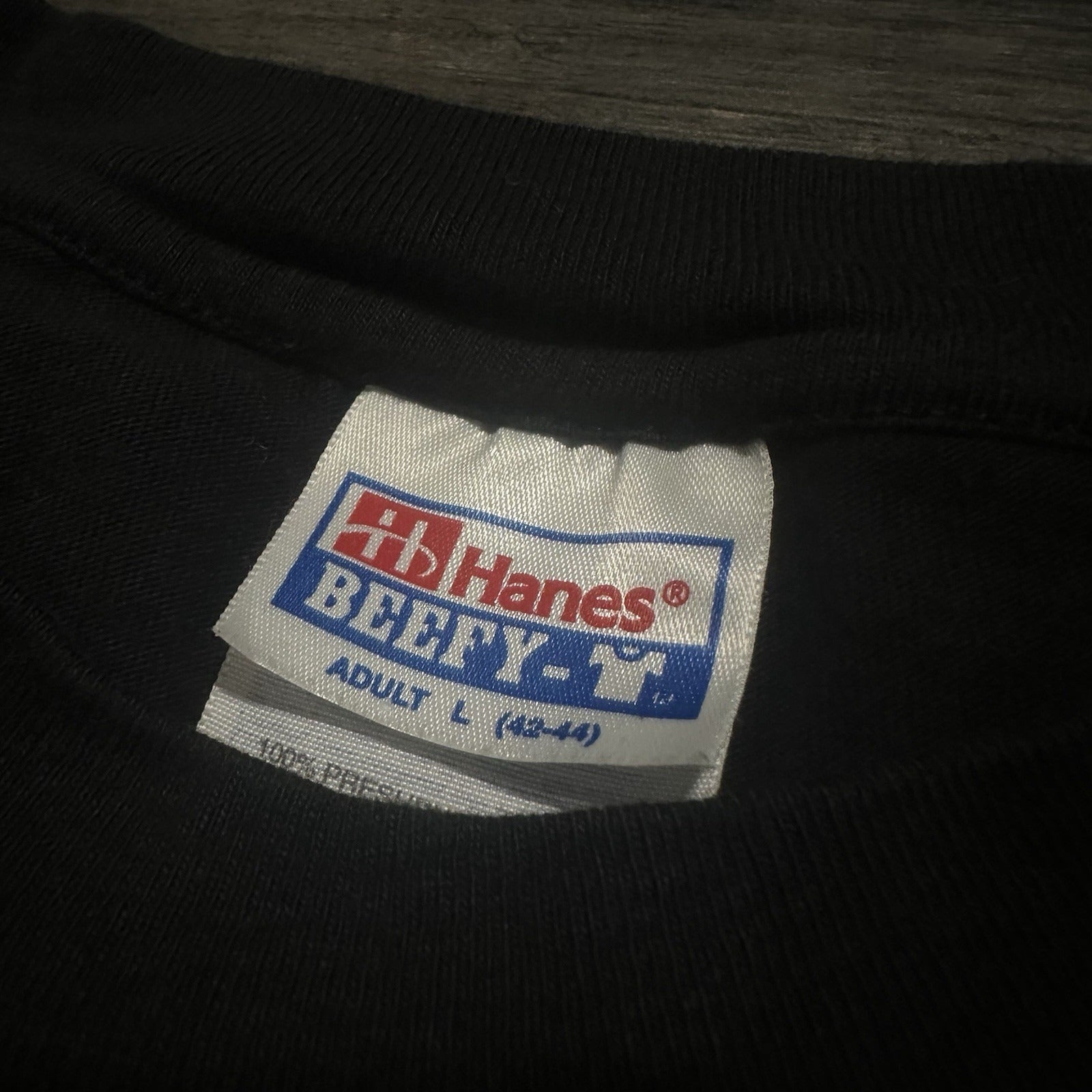 VTG 90s GARTH BROOKS TOUR TEE BLACK CHOPPED T-SHIRT CROPPED SZ L HANES Yesterday's Fits Clothing Fashion Vintage Streetwear Fashion Item