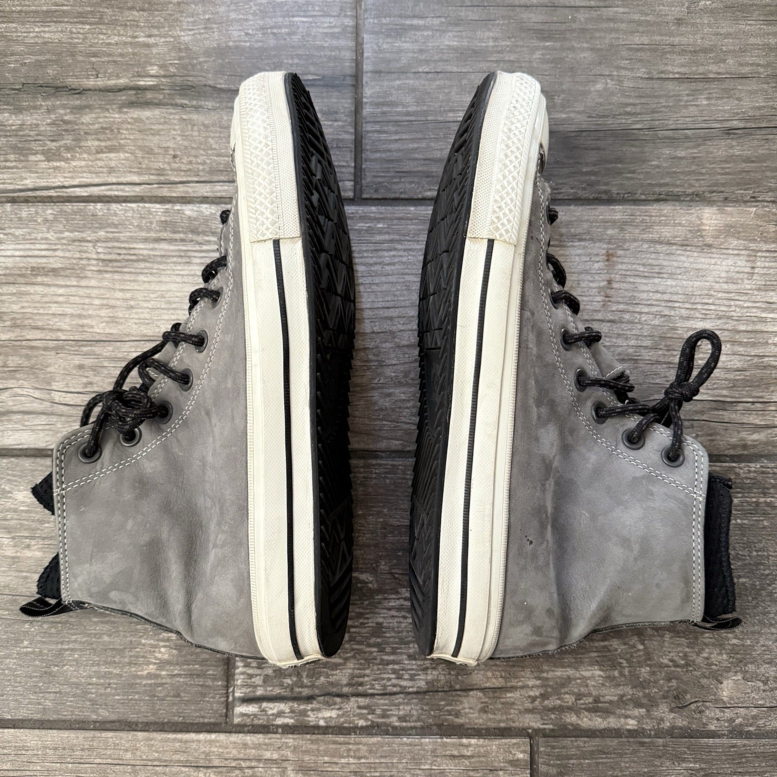 CONVERSE CHUCK TAYLOR ALL STAR WATERPROOF BOOT HIGH SZ 10 SNEAKERS CARBON GREY Yesterday's Fits Clothing Fashion Vintage Streetwear Fashion Item