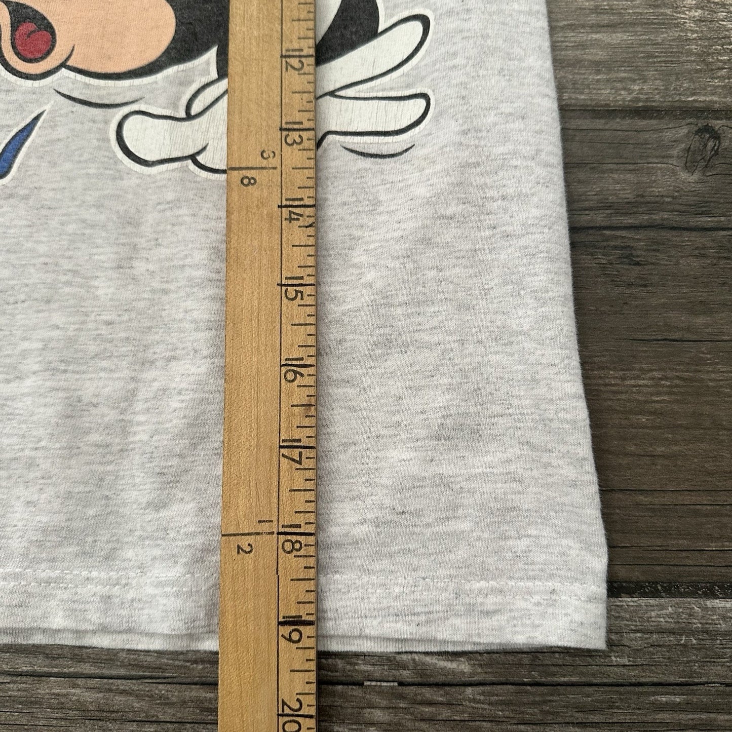 VTG DISNEY MICKEY MOUSE GREY GRAPHIC T-SHIRT USA MADE DISNEYLAND YOUTH M 10-12 Yesterday's Fits Clothing Fashion Vintage Streetwear Fashion Item