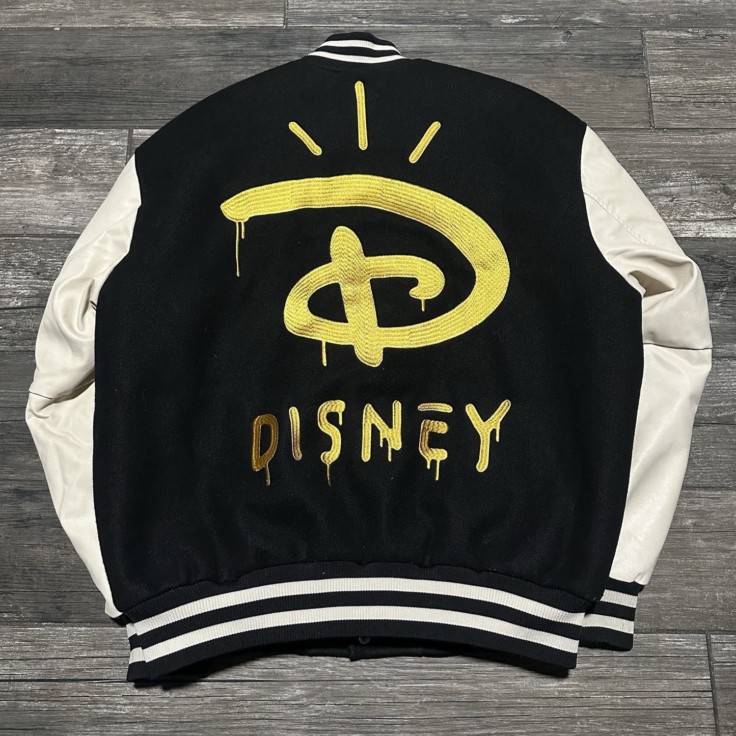 H&M DISNEY 100 YEARS OF WONDER VARISTY BOMBER JACKET M CHARACTERS BLACK WHITE Yesterday's Fits Clothing Fashion Vintage Streetwear Fashion Item