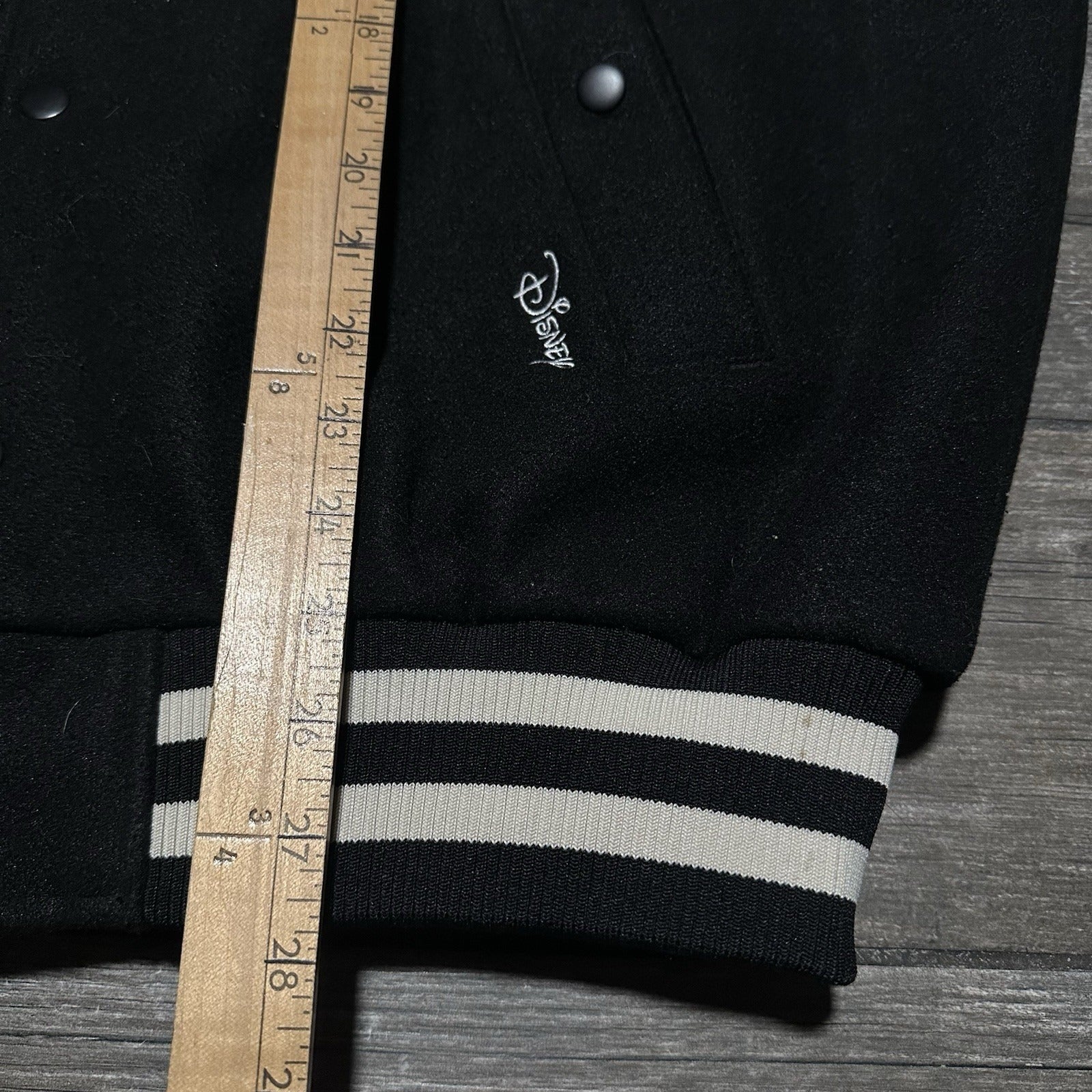 H&M DISNEY 100 YEARS OF WONDER VARISTY BOMBER JACKET M CHARACTERS BLACK WHITE Yesterday's Fits Clothing Fashion Vintage Streetwear Fashion Item