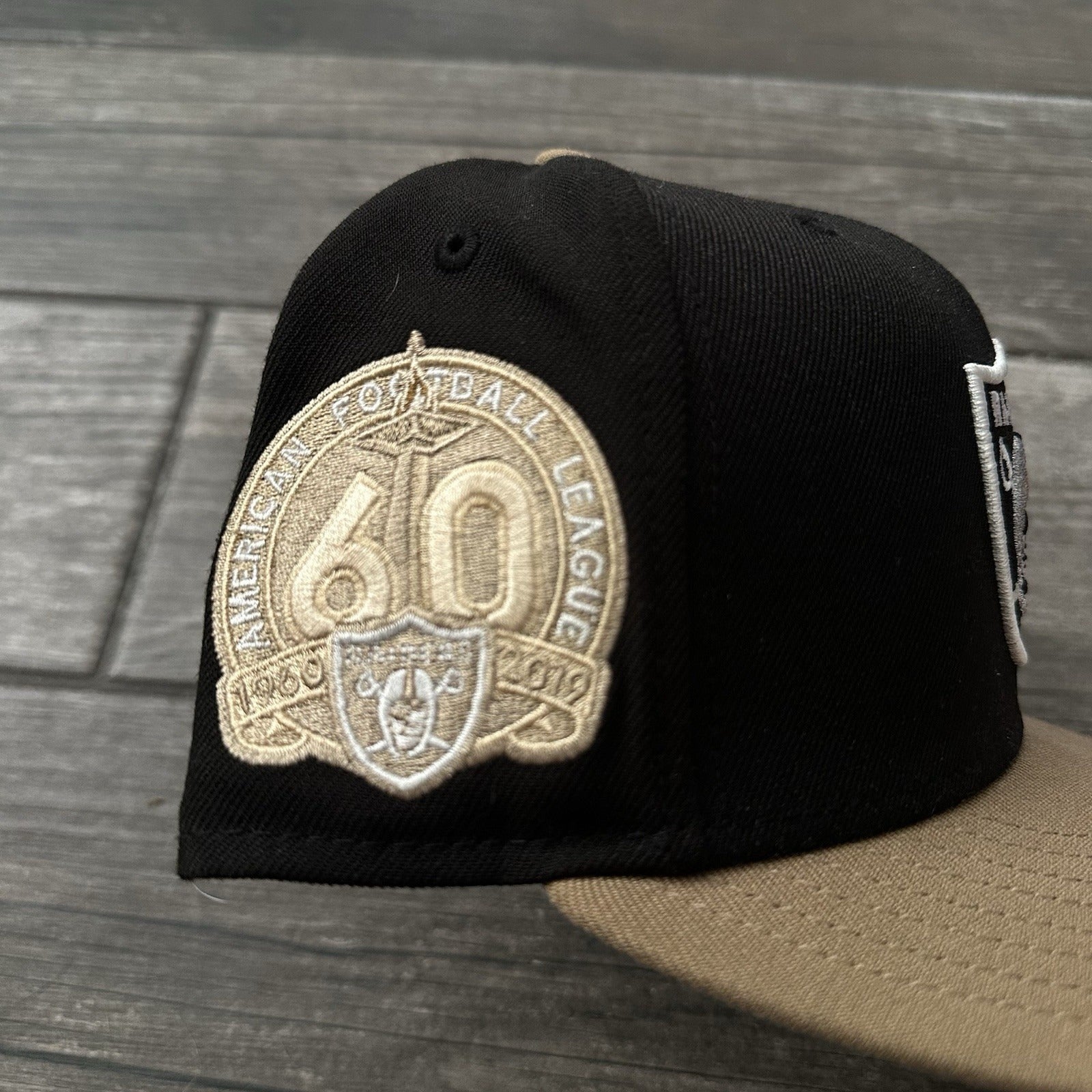 NEW ERA LAS VEGAS RAIDERS FITTED 7 5/8 FOOTBALL BLACK TAN HORSE COWBOY HAT PIN Yesterday's Fits Clothing Fashion Vintage Streetwear Fashion Item