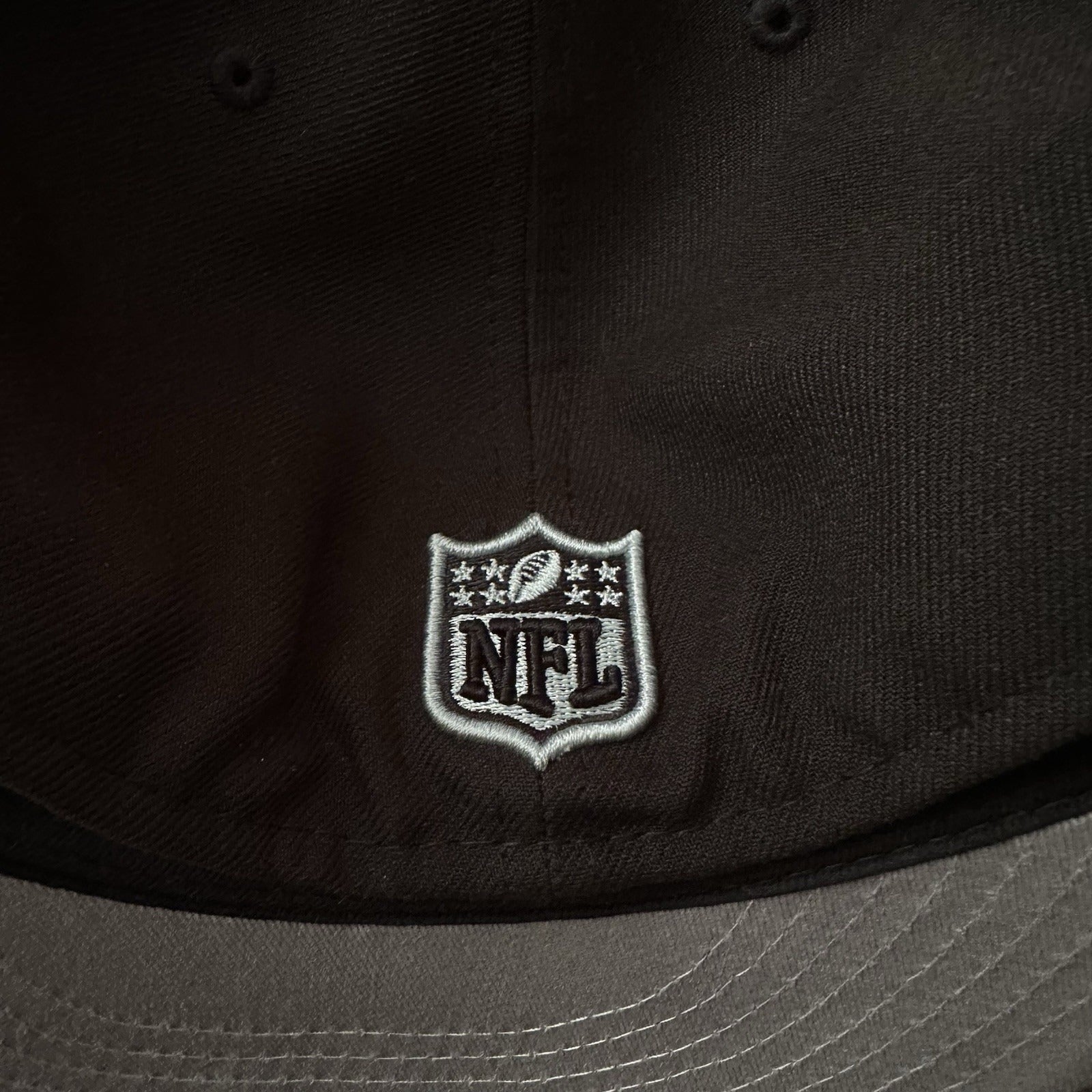 NEW ERA LAS VEGAS RAIDERS FITTED 7 5/8 FOOTBALL BLACK TAN HORSE COWBOY HAT PIN Yesterday's Fits Clothing Fashion Vintage Streetwear Fashion Item