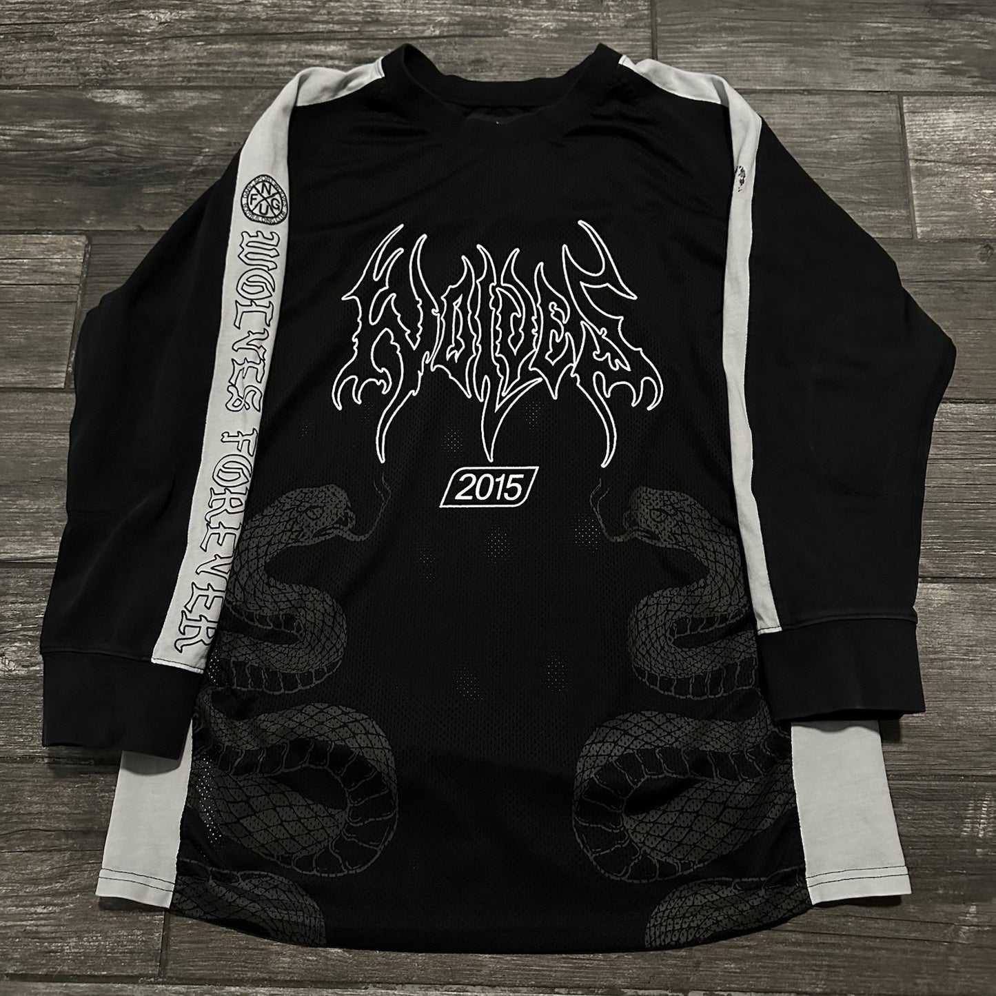 DARC SPORT WOLVES LONG SLEEVE CORAZON MESH JERSEY BLACK GRUNGE WHITE SZ L Yesterday's Fits Clothing Fashion Vintage Streetwear Fashion Item