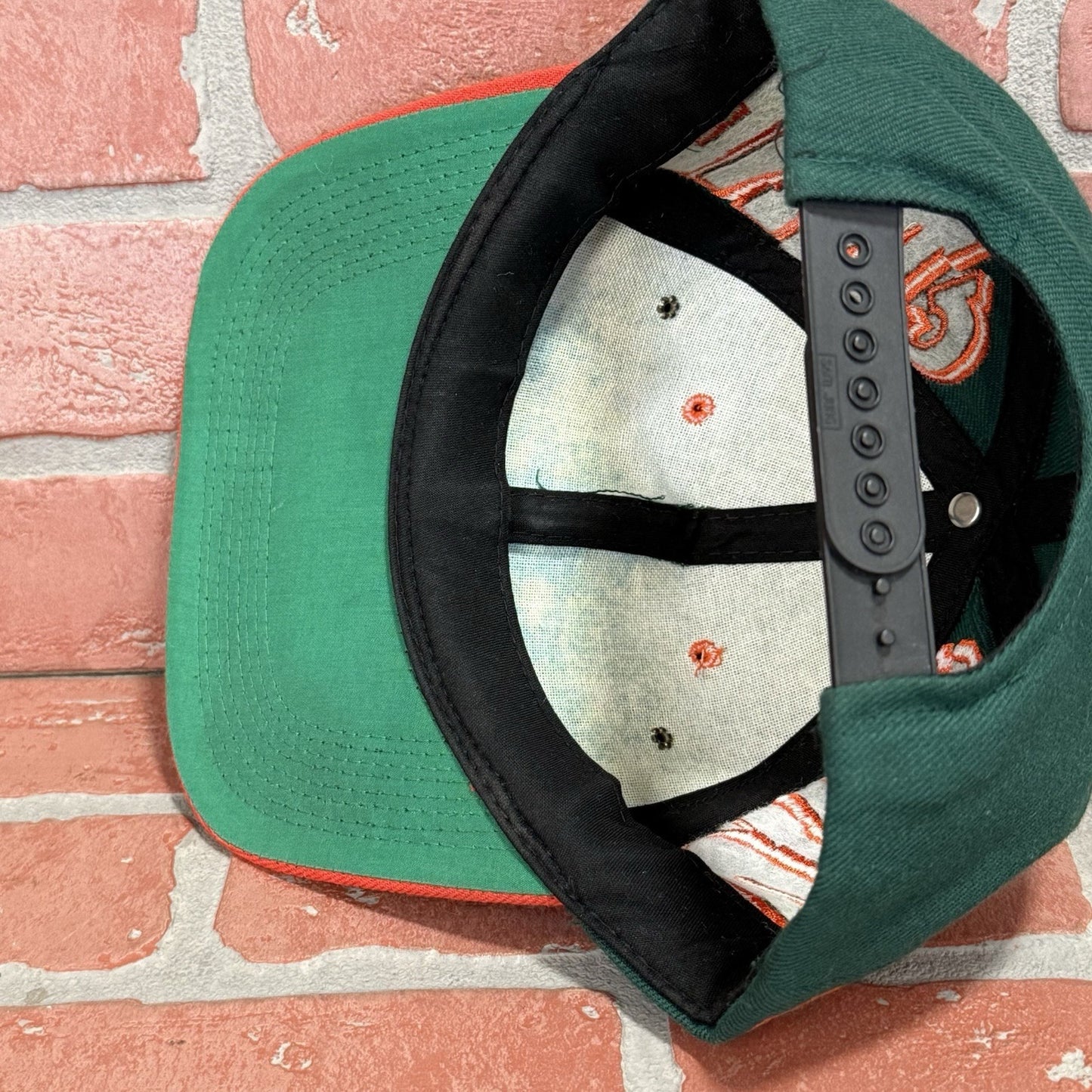 VTG 90s MIAMI HURRICANES METAL PLATE GREEN ORANGE SNAPBACK HAT MAGIC BY BEE Yesterday's Fits Clothing Fashion Vintage Streetwear Fashion Item