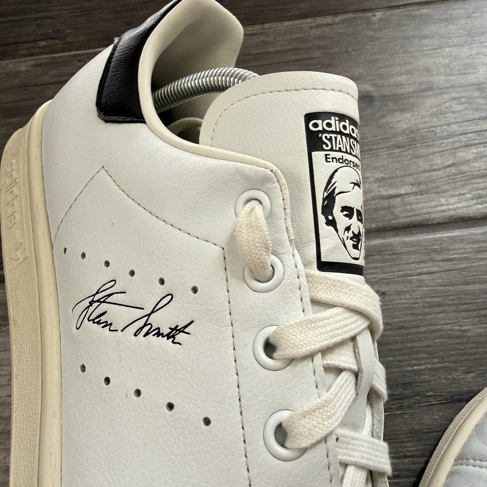 ADIDAS STAN SMITH DISNEY KERMIT THE FROG WHITE SNEAKERS GX9513 SZ 10 NO BOX Yesterday's Fits Clothing Fashion Vintage Streetwear Fashion Item