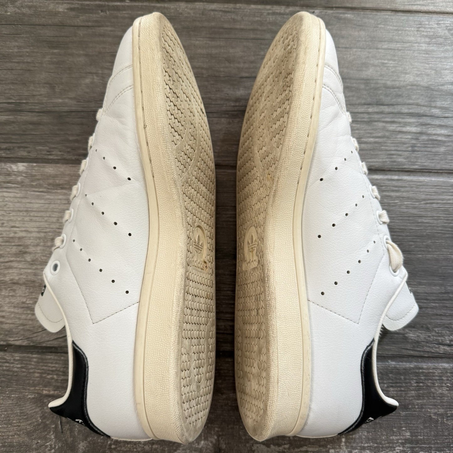 ADIDAS STAN SMITH DISNEY KERMIT THE FROG WHITE SNEAKERS GX9513 SZ 10 NO BOX Yesterday's Fits Clothing Fashion Vintage Streetwear Fashion Item
