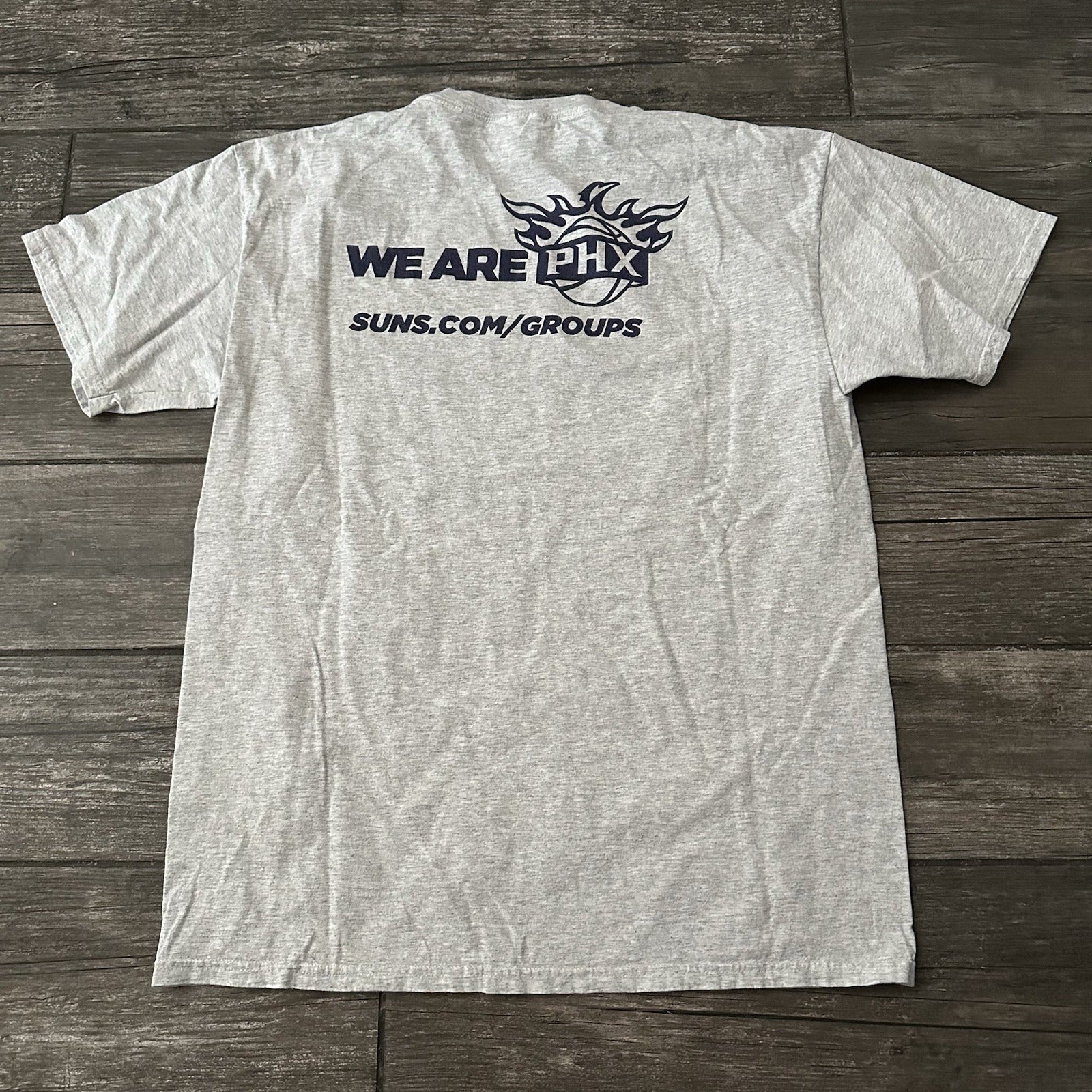 PHOENIX SUNS DEVIN BOOKER #1 SHOOTING GAURD GREY BASKETBALL T-SHIRT SZ L PROMO Yesterday's Fits Clothing Fashion Vintage Streetwear Fashion Item