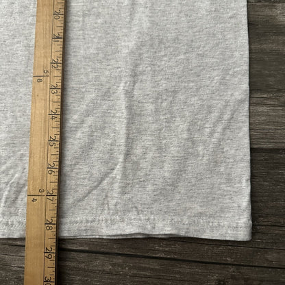 PHOENIX SUNS DEVIN BOOKER #1 SHOOTING GAURD GREY BASKETBALL T-SHIRT SZ L PROMO Yesterday's Fits Clothing Fashion Vintage Streetwear Fashion Item